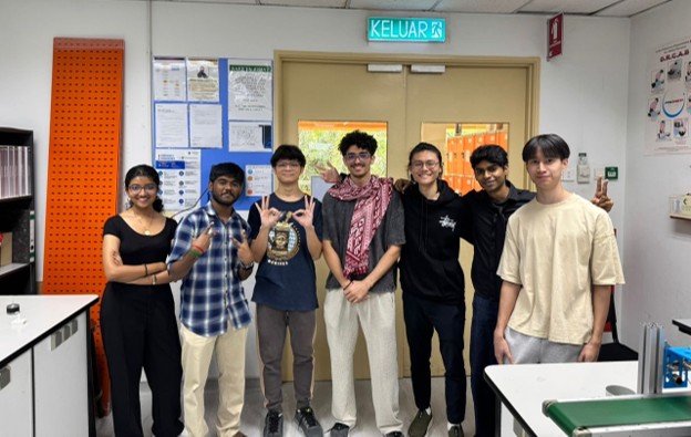Engineering Team Laboratory Photo